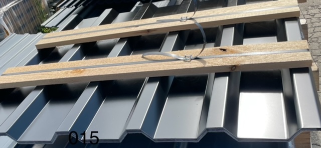 EK015 35.207 MIT VLIES SCHWARZ ./. 8 X 1,0 M